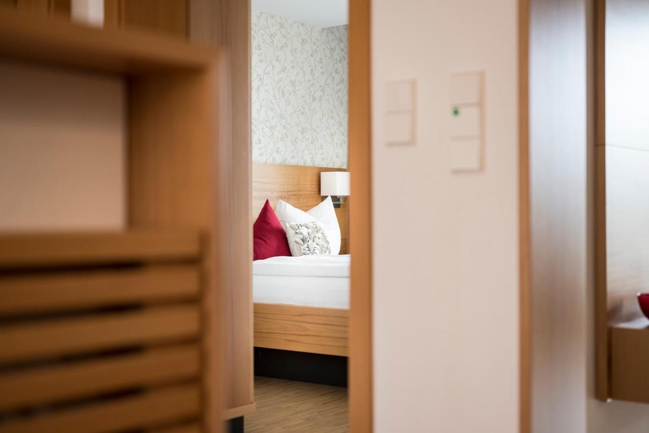 Appartementhotel Roehrenbach インメンシュタート・アム・ボーデンゼー エクステリア 写真