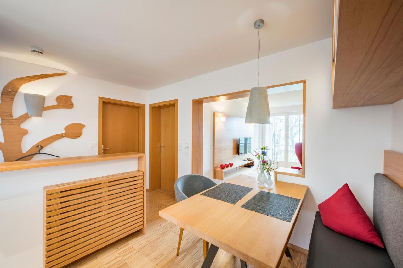 Appartementhotel Roehrenbach インメンシュタート・アム・ボーデンゼー エクステリア 写真