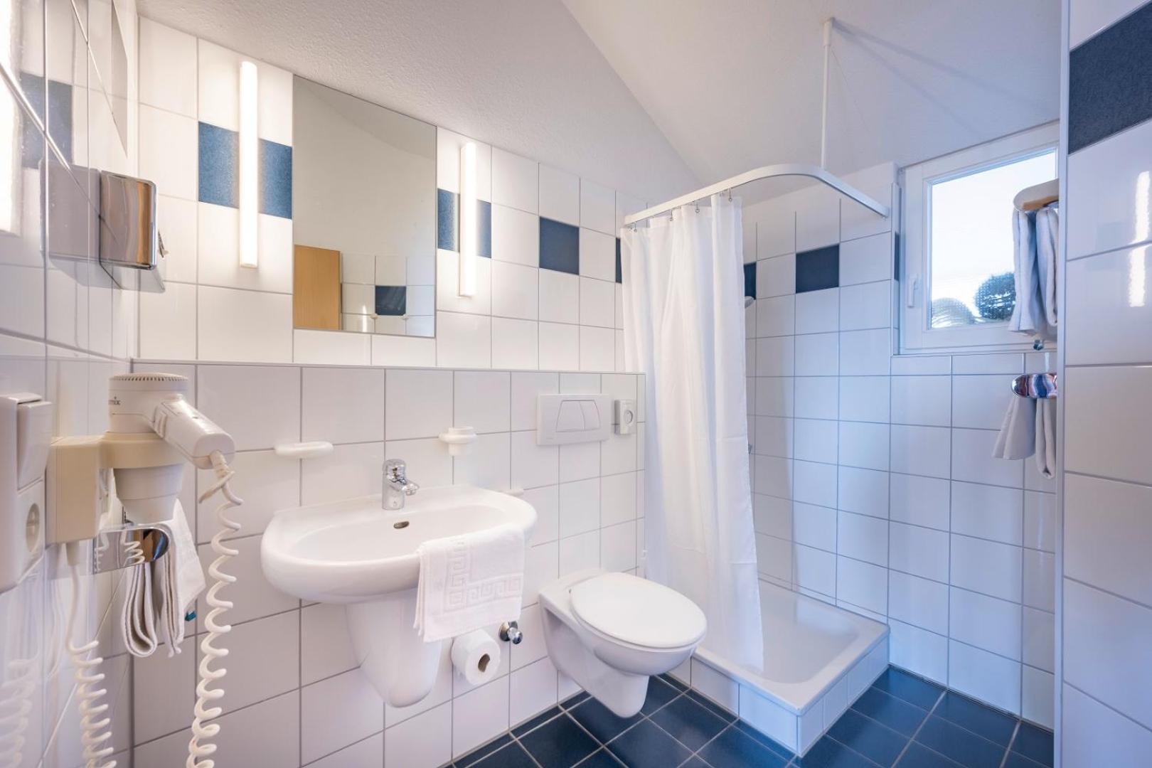 Appartementhotel Roehrenbach インメンシュタート・アム・ボーデンゼー エクステリア 写真