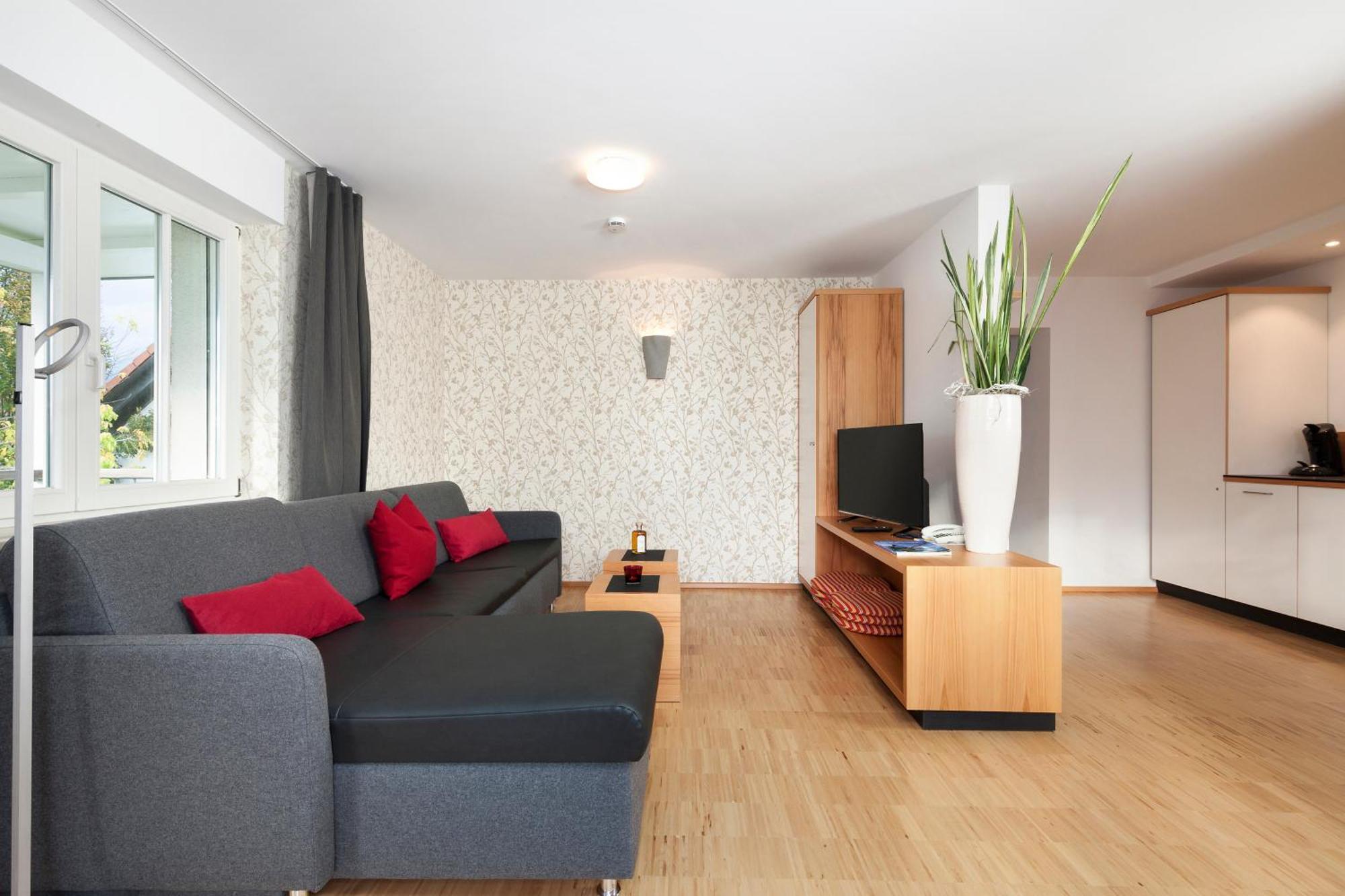 Appartementhotel Roehrenbach インメンシュタート・アム・ボーデンゼー エクステリア 写真